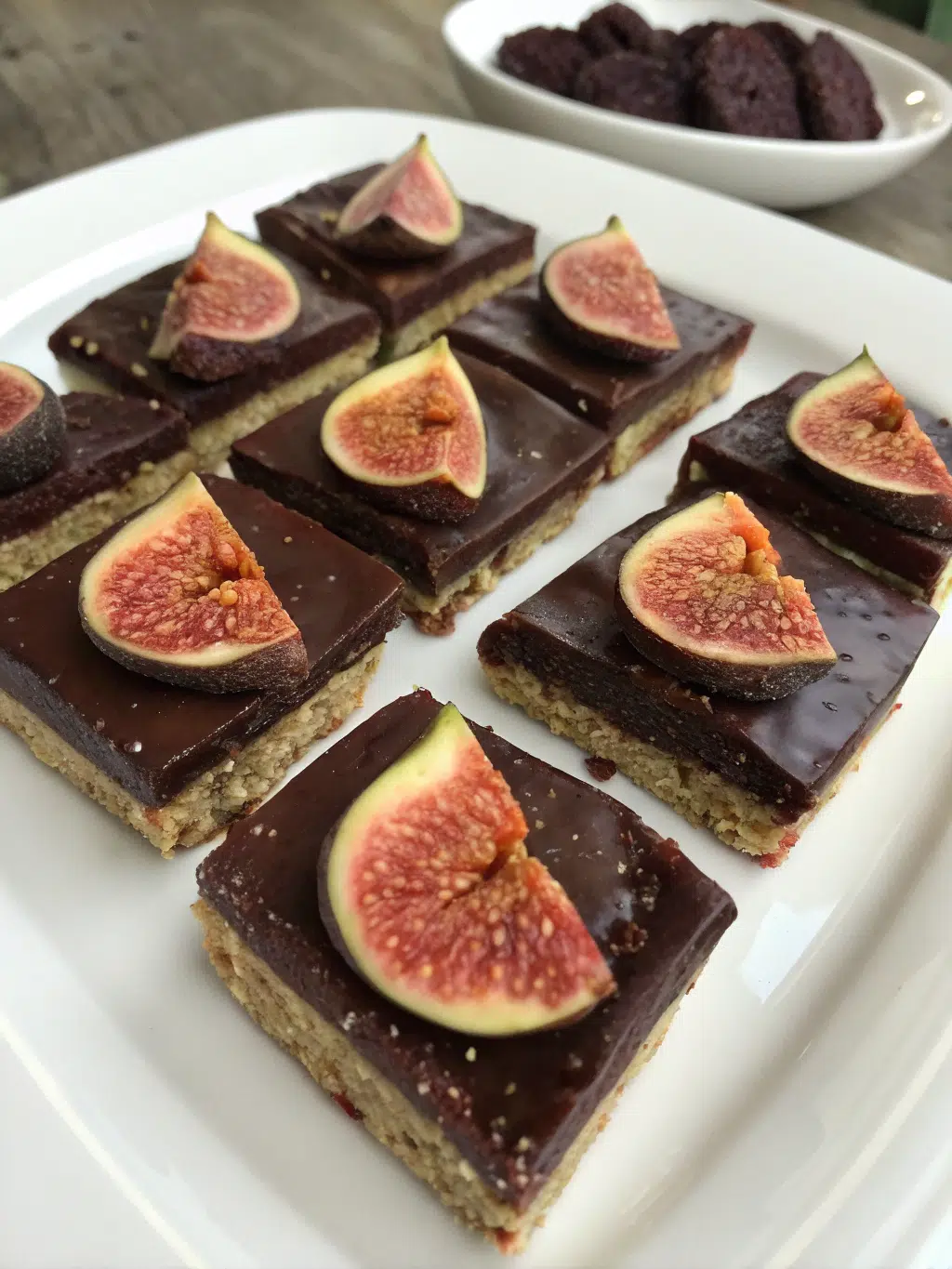 Chocolate Fig Bars